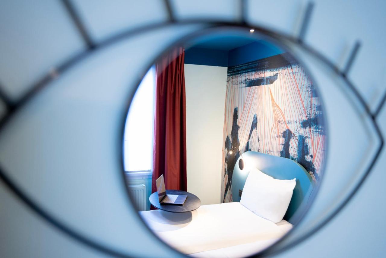 มิริฟิก Hotel ปารีส ภายนอก รูปภาพ